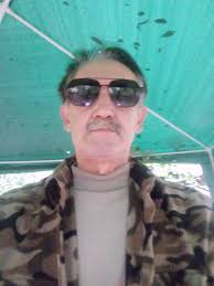 No Sandra!Is not to much!Who love you,must be in love for you're lovelly  heart and soul,not because you're fames!🤗😍From Roumania I wish you one  beautiful evening!🤗😍🌠🌺🍂🍁🙏