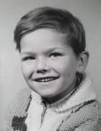 My old School. .Middle Park Primary School Newmarket Green Eltham SE9. The  Wooden Fence has gone. What was there when I went there in 1959 Aged five.  . Mr Mason was the