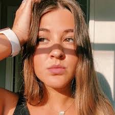 Natalie Eldridge's Instagram, Twitter & Facebook