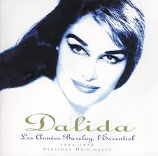 Je crois capter des ondes venues d'un autre monde j'ai jamais eu les pieds sur terre j'aimerais mieux être un oiseau j'suis mal dans ma peau. Key Bpm For Love In Portofino By Dalida Tunebat