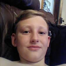 AARON Renwick-Bell (@renwickbell)