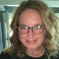 Karen Scimeca's Instagram, Twitter & Facebook