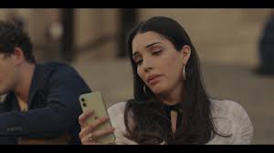 1 personal life 2 career 3 gallery 4 video 5 references zion moreno was born in el paso, texas. Apple Iphone Smartphone Of Zion Moreno As Luna La In Gossip Girl S01e01 Just Another Girl On The Mta 2021
