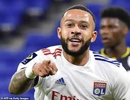 Harvey got engaged to soccer player memphis depay in june 2017; Sport News Memphis Depay Questions Lyon S Desire To Challenge Psg For The Title As