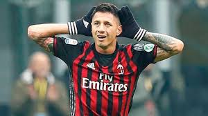 Gianluca lapadula 2016/2017 lapadula milan 2016 gianluca lapadula 2016 milan subscribe please ♥ if you like the video. A Threat To Argentina Who Is Gianluca Lapadula The Italian Striker Recruited By Gareca Who Excites Peru Archyde