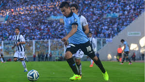 El argentino lucas zelarayán, mediocampista del columbus crew, fue elegido este viernes como el mejor nuevo jugador de la liga de fútbol norteamericana (mls), por delante del esloveno robert beric. Mucha Bronca En Belgrano Newell S Salio A Romper A Zelarayan Tn