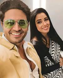 Is Tamsi and Priya the same person😕😕