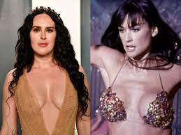Demi moore was the actress who starred in both striptease and indecent proposal. Rumer Willis Celebrates Mother Demi Moore S Birthday With Striptease Throwback The Independent