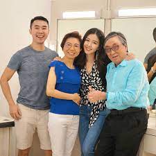 30,315 likes · 21 talking about this. Louisa Mak éº¥æ˜Žè©© Louisa Mak Instagram Photos And Videos