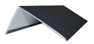 Cornières pvc gris anthracite 100x60mm. Corniere Pvc 100x60 Ep2 5 Long 2 5m Gris Ral7016 Leroy Merlin