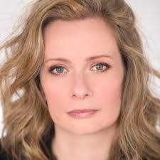 Danielle Brassard's Instagram, Twitter & Facebook