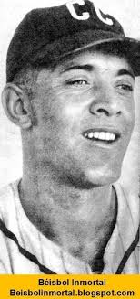 Sabías que: Wilmer Fields de Caracas B.B.C quedó campeón de bateo con 348  de promedio, campeón en carreras Impulsadas con 45, en anotadas con 48, en  la temporada 1951-1952 de la LVBP.