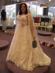Plus Size Show Us Your Dress Weddingbee Ivory Lace Wedding Dress Wedding Dresses Camo Wedding Dresses