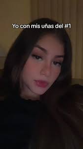 Laila Robles Oficial