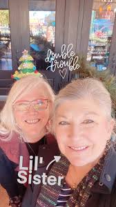 My sister @aimeewoolverton and I are celebrating the annual tree lighting  ceremony at @landonwinery!! @downtownmckinney #treelighting #sistersister  #christmastraditions🎄 #halmarktowninreallife