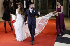 4.5 out of 5 stars. Messi Heiratet Jugendfreundin Das Ist Das Wichtigste Spiel Meines Lebens Menschen Faz
