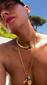 Tracee Ellis Ross's Video