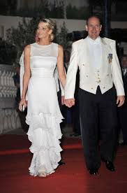 Von monaco großherzoglich bekröntes monogramm des fürstenpaares: Charlene Amp Prinz Albert Von Monaco Hochzeit Im Furstentum