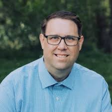 Curtis Hawker's Instagram, Twitter & Facebook