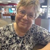 Janice Bauer's Instagram, Twitter & Facebook