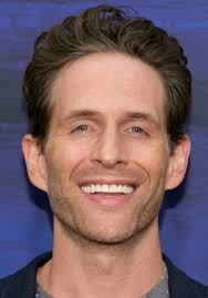 Glenn Howerton