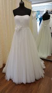 Again ist ein brautmodengeschäft in dresden, welches sich auf hochwertige second hand, design outlet ware und neuwertige brautkleider spezialisiert hat. Diamant Brautmode Secondhand Brautkleider