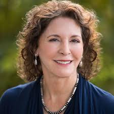 Amazon.com: The Secret of Love: Unlock the Mystery and Unleash the Magic:  9781896124704: Carpenos, Lori, Heath, Christine: Books