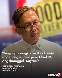 ANYARE? Kinuwestiyon ni Akbayan Rep. Perci Cendaña ang pagkakatanggal kay  P/Gen. Nicolas Torre III bilang hepe ng Philippine National Police (PNP).  Sa gitna ito ng pag-imbestiga at pagpapanagot sa mga sangkot sa