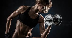 Amiamo sfoggiare muscoli da sballo e vogliamo un fisico al top? Allenamento Ed Alimentazione Donna 5 Regole Per Un Corpo Tonico Allenamento Efficace