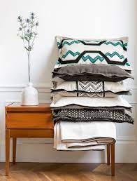 les tissus graphiques de larsen decoration maison meubles de chambre a coucher meuble deco