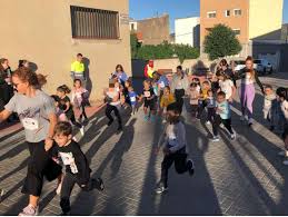 El colegio de Santa Magdalena corre contra la leucemia