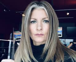 Joanne Wilder's Instagram, Twitter & Facebook