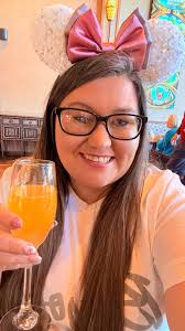 Sorry, not sorry. , A couple nights at a deluxe resort with club level can  turn your Disney trip into a true vacation! Snacks, drinks, concierge staff 