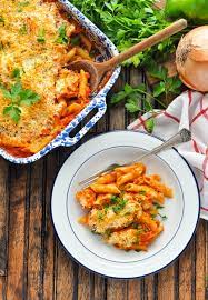 Healthy dump and bake recipes. Dump And Bake Chicken Parmesan Casserole The Seasoned Mom