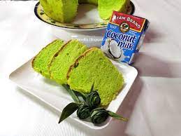 1 cawan tepung gandum 1 cawan tepung jagung 1/2 cawan gula 4 cawan santan (santan pekat 1 biji kelapa dicairkan kepada 4 cawan) 1 sudu teh garam. Resepi Mudah Kek Chiffon Pandan Yang Gebu Dan Sedap