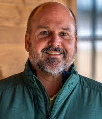 Aaron Bickham's Instagram, Twitter & Facebook