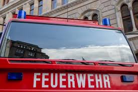 Posted by 2 days ago. Zimmerbrand In Wien 15 Personen Im Krankenhaus Vorarlberger Nachrichten Vn At