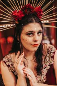 Sometimes you have to be creative this shoot isn't easy as it looks but  sure got the job done 🙏🏽🙏🏽￼ Happy birthday Natoya Green ❤️ Photography  JM Photography