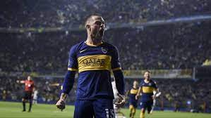 In fact, the sardinian side is exchanging documents with boca juniors and the player is on his way to italy. Nandez Llego A Italia Y Genero Locura En Los Hinchas Tyc Sports