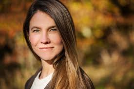 Tina Brouwer's Instagram, Twitter & Facebook