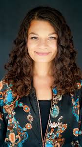 Nikki Hyde's Instagram, Twitter & Facebook