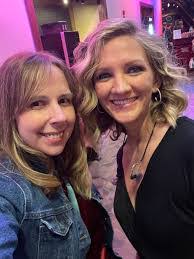 Heather Chapple's Instagram, Twitter & Facebook