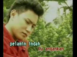 verse: dm c masih lagi tidak terlewat a# dm untuk aku ucap tahniah gm a di atas kehadirannya. Azie Pelamin Anganku Musnah Youtube