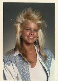 25 Photos Of 80s Hairstyles So Bad They Re Actually Good 80s Hair 1980s Hair Bad Hair
