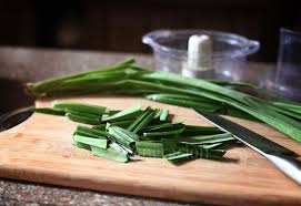Amaryllifolius) look like gladiola leaves. How To Use Pandan Leaves In Cooking