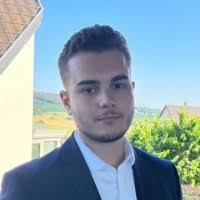 90+ profils pour “Husser”