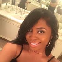 Tiara Wallace's Instagram, Twitter & Facebook