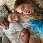 Heather Kowalewski's Instagram, Twitter & Facebook