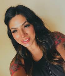 Request for head swap photo edits assistance