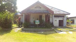 Media tanam yang dianjurkan bisa mencampurkan sekam, kompos, pupuk kandang, tanah dengan perbandingan 2:1:1:2. Dijual Cepat Rumah Murah Halaman Luas Dan Asri Nyaman Jl Meranti Panarung Pahandut Palangkaraya Jalan Meranti Pahandut Palangka Raya Kalimantan Tengah 5 Kamar Tidur 330 M Rumah Dijual Oleh Gresia Dewi Rp